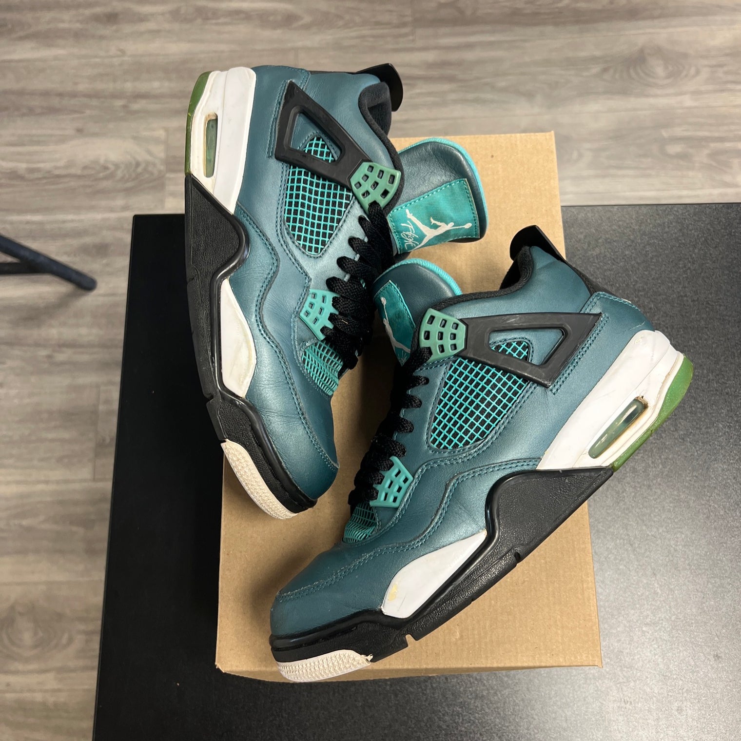 Jordan 4 Retro 30th Teal 2015 (USED, no box)