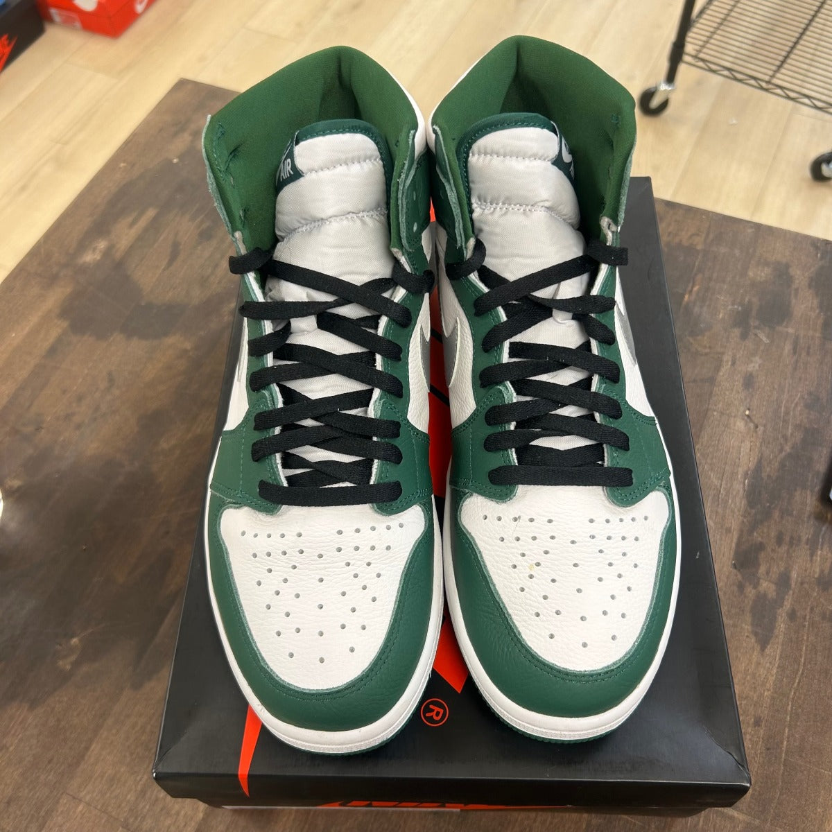 Jordan 1 Retro High OG Gorge Green - Image 2
