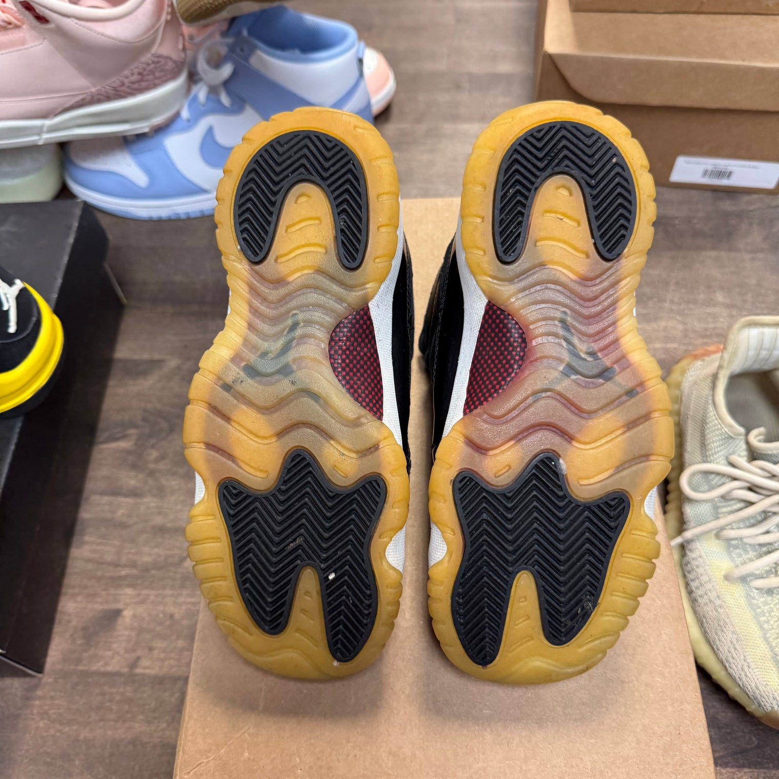 72-10 Jordan 11 Retro (GS) (USED,No Box)