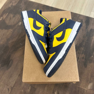 Nike Dunk Low Michigan (2021/2024) (GS) Size 6.5Y (Pre-Owned) - Image 1