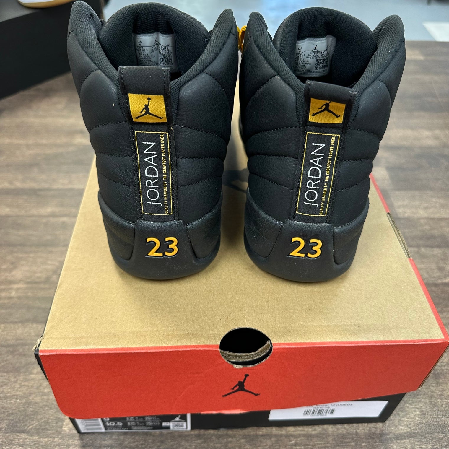 Black Taxi Jordan 12 (USED)