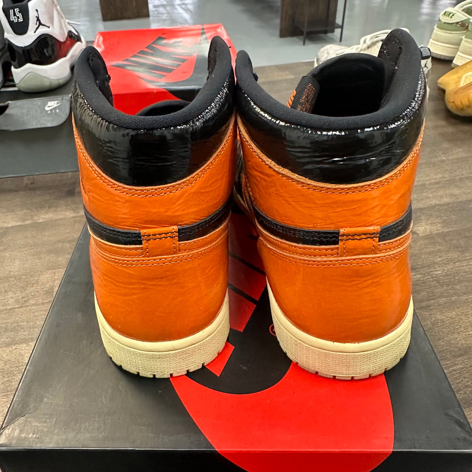 Shattered Backboard 3.0 Jordan 1 High (USED)