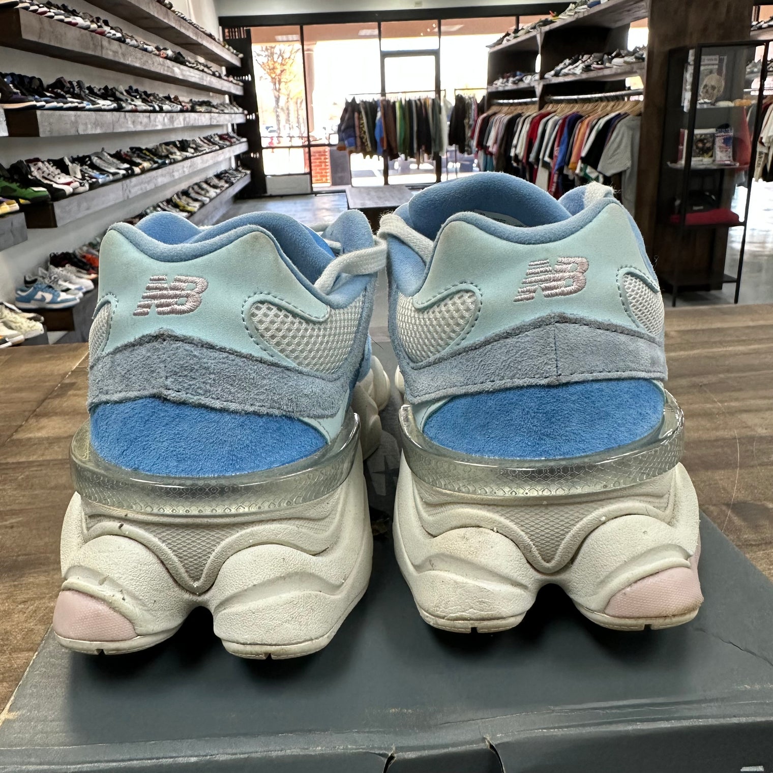 Blue White New Balance 9060 (USED)