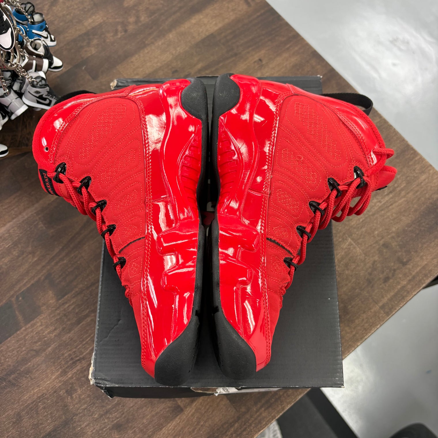 Chile Red Jordan 9 (GS) (USED)