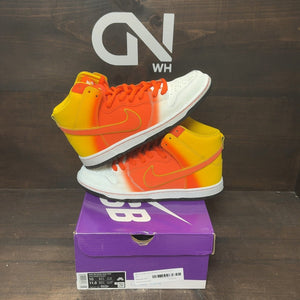 Nike SB Dunk High Sweet Tooth Candy Corn Size 10 (Pre-Owned) - front