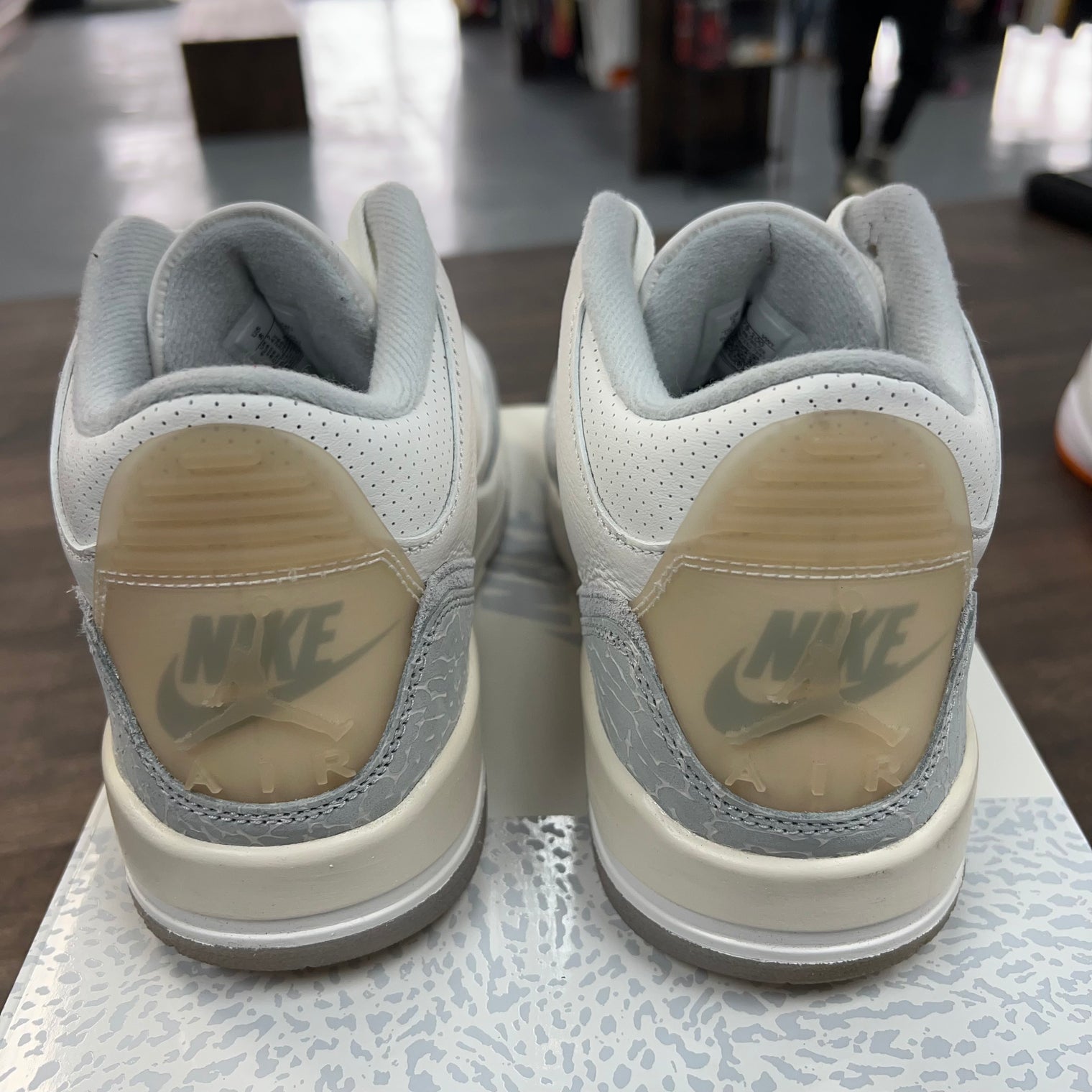 Craft Ivory Jordan 3 (USED)