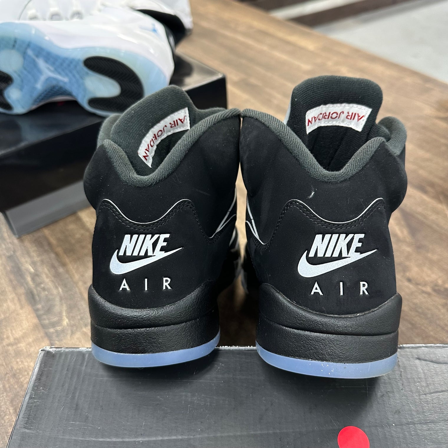 Black Metallic Jordan 5 (2025) (USED)