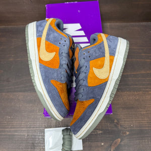 Nike SB Dunk Low Light Carbon Monarch Size 7 (Pre-Owned) - Image 4