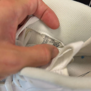 Nike Air Foamposite One Triple White Size 10.5 (Pre-Owned) - aux