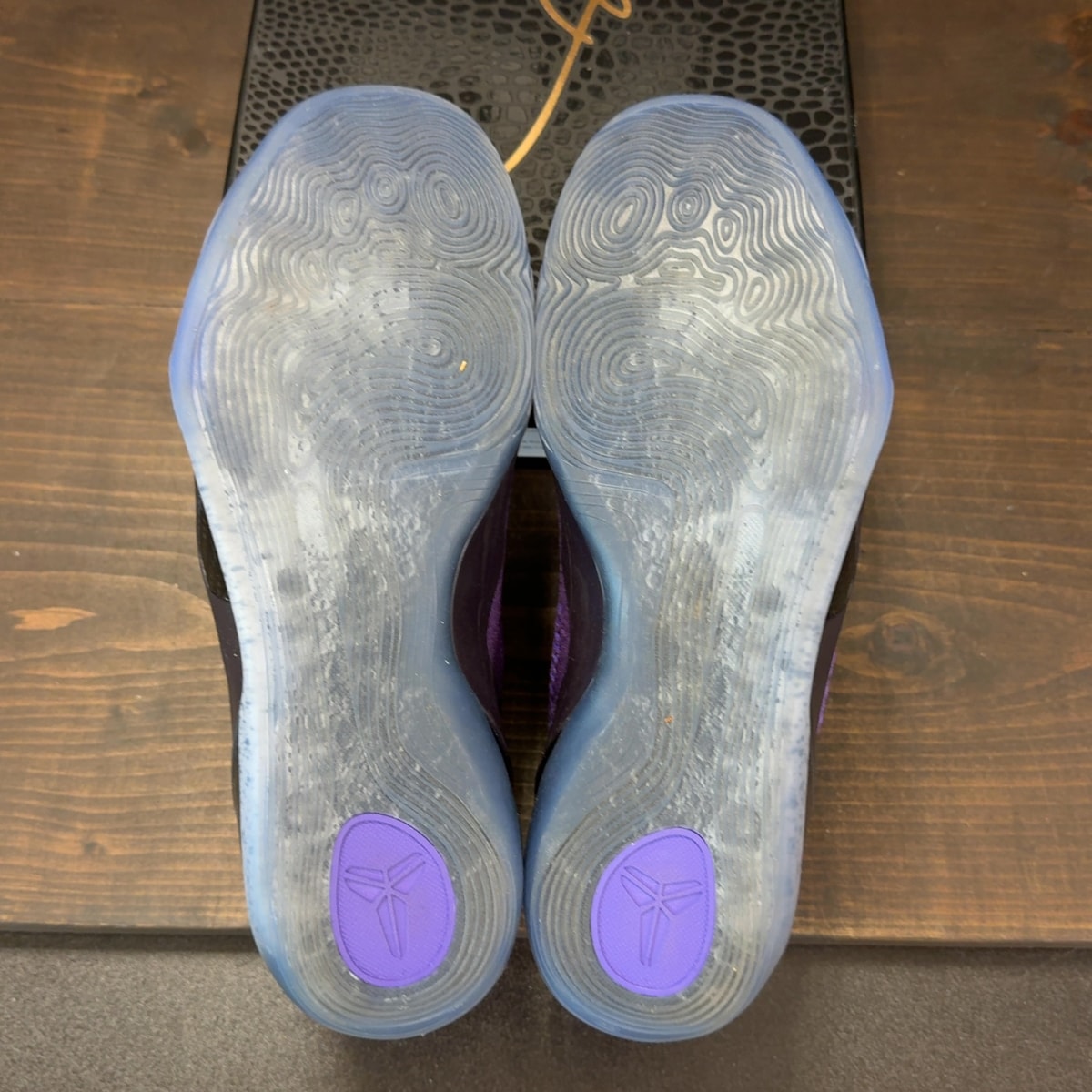 Nike Kobe 9 Elite Low Protro Michael Jackson Moonwalker (2025) - Image 8