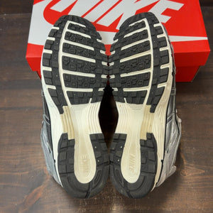 Nike P-6000 Metallic Silver Size 10.5 (Pre-Owned) - aux