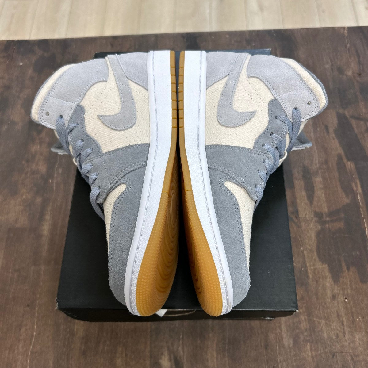 Jordan 1 Mid SE Coconut Milk Particle Grey - Image 3