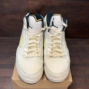 Jordan 5 Retro SE Sail Size 10 (Pre-Owned) - Image 3