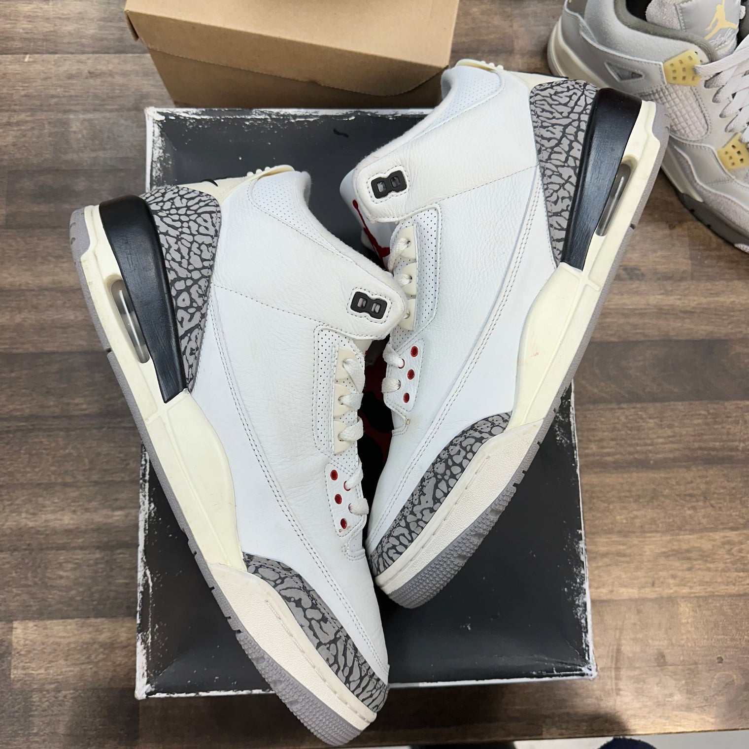 Reimagined White Cement Jordan 3 Retro (USED)