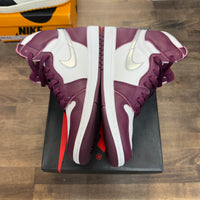 Bordeaux Jordan 1 High (USED)