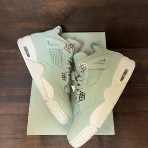 Jordan 4 Retro Seafoam Sail (Women's) Size 10.5W (Pre-Owned)