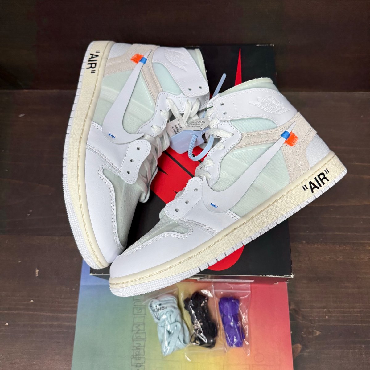 Jordan 1 Retro High Off-White Alaska Size 10.5 (Pre-Owned) - tag