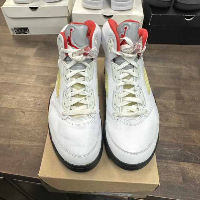 Fire Red Jordan 5 (USED,No Box)