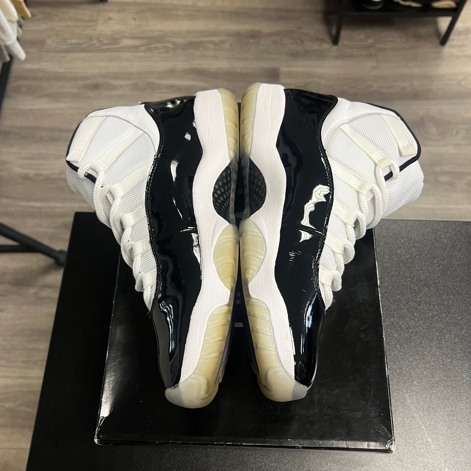 Concord Jordan 11 (USED)