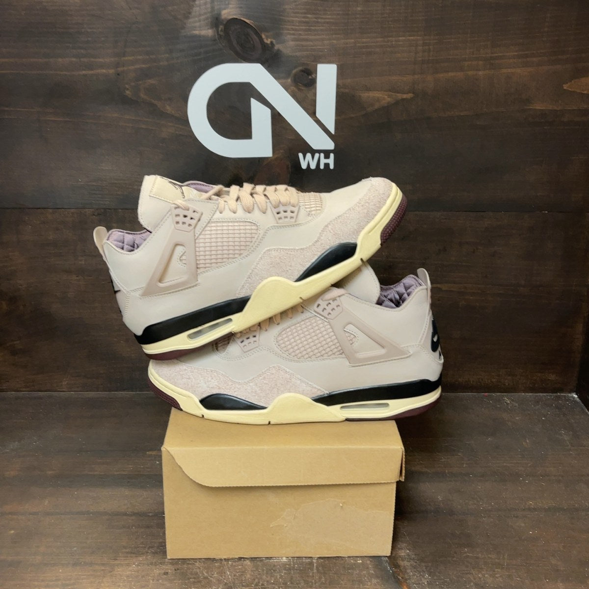 Jordan 4 Retro OG SP A Ma Maniére While You Were Sleeping (Women's) Size 13W (Pre-Owned) - Image 1
