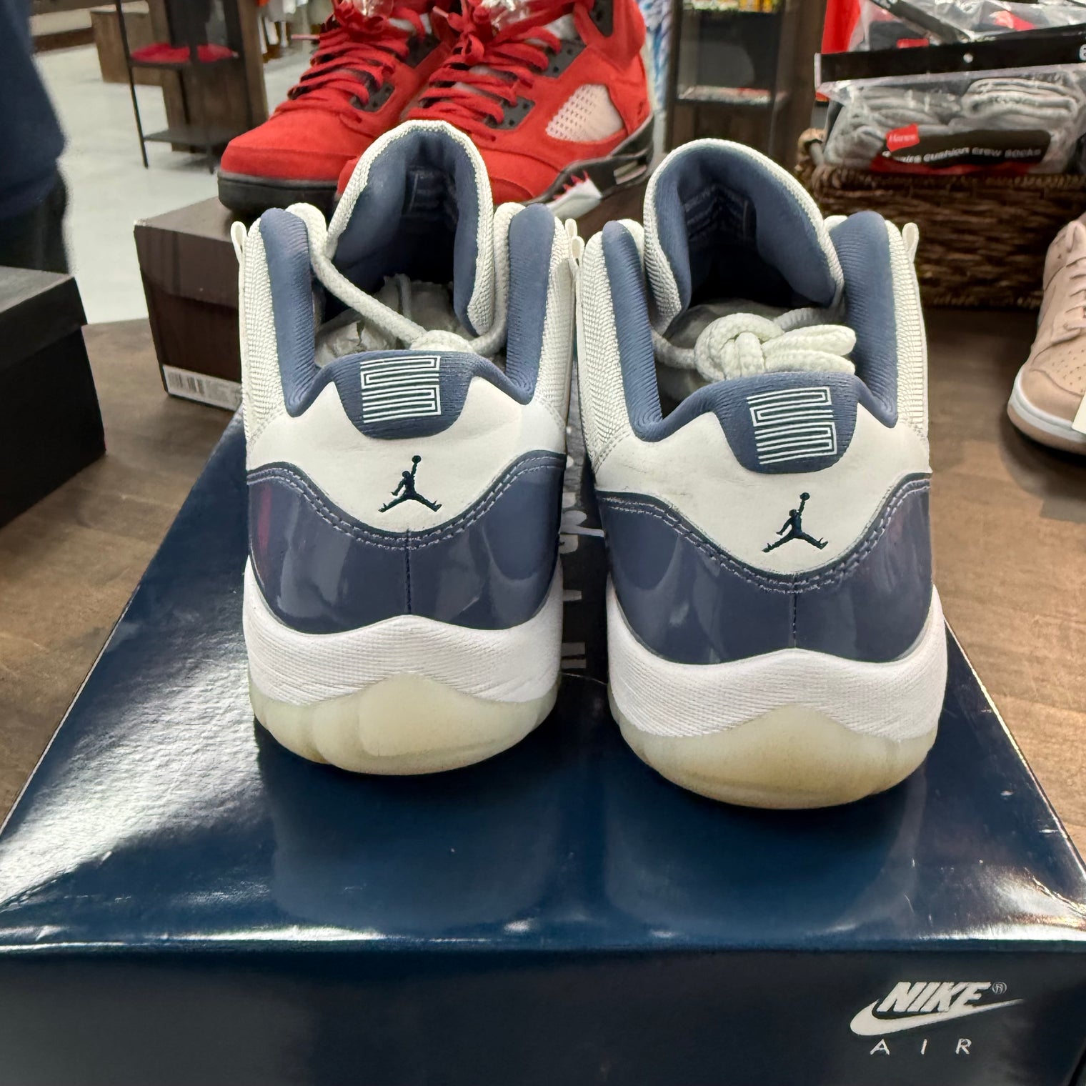 Diffused Blue Jordan 11 Retro Low (USED)