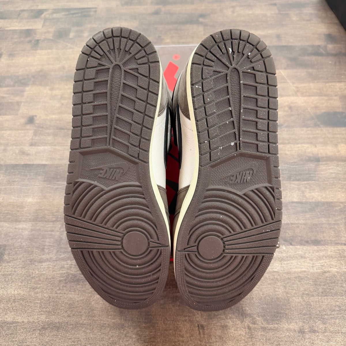 Jordan 1 Retro High OG SP Travis Scott Mocha - Image 5
