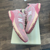 Joe Fresh Goods Performance Art Powder Pink New Balance 993 (USED)