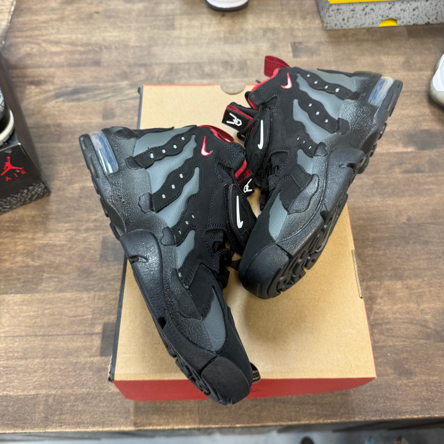 Falcons Nike Air DT Max 96 (Lightly Worn)