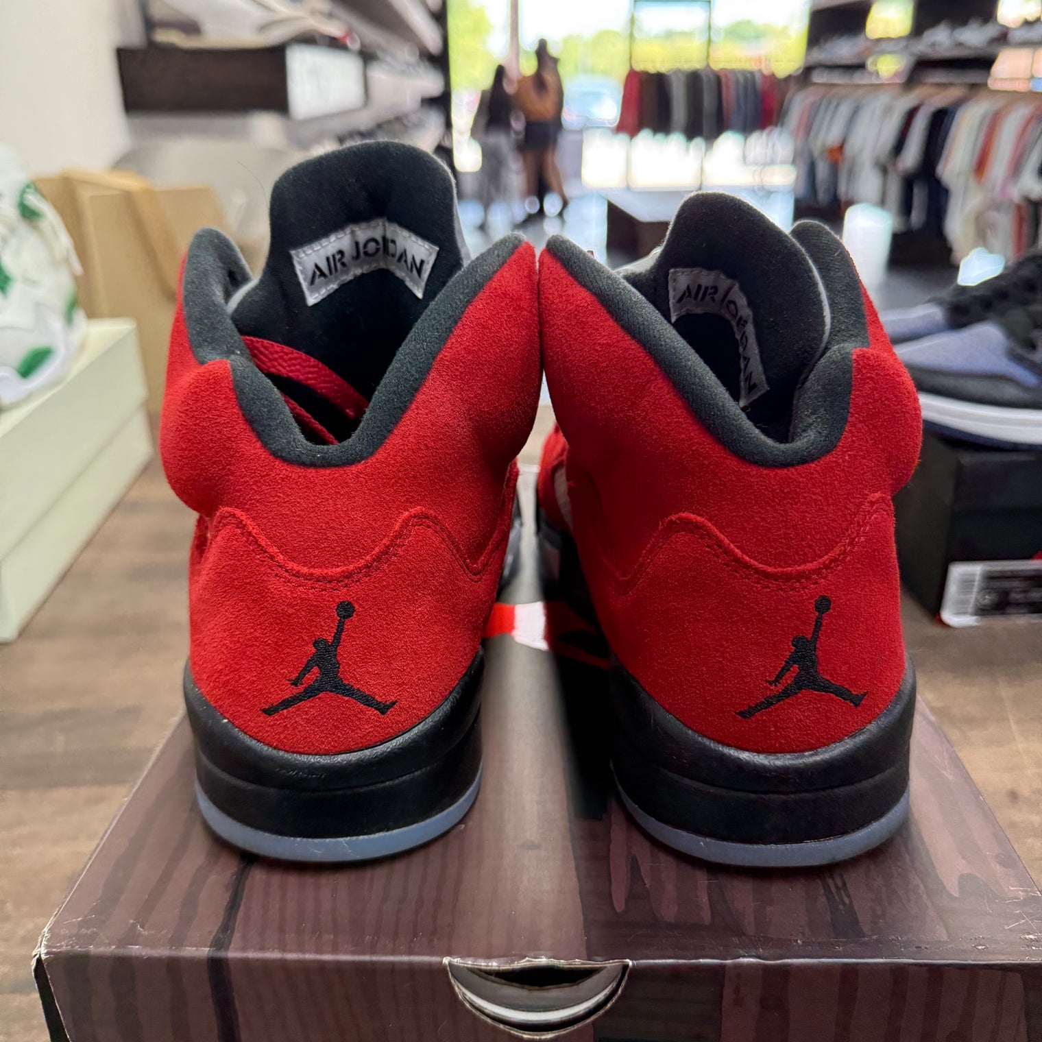 Raging Bull Jordan 5 Retro (USED)
