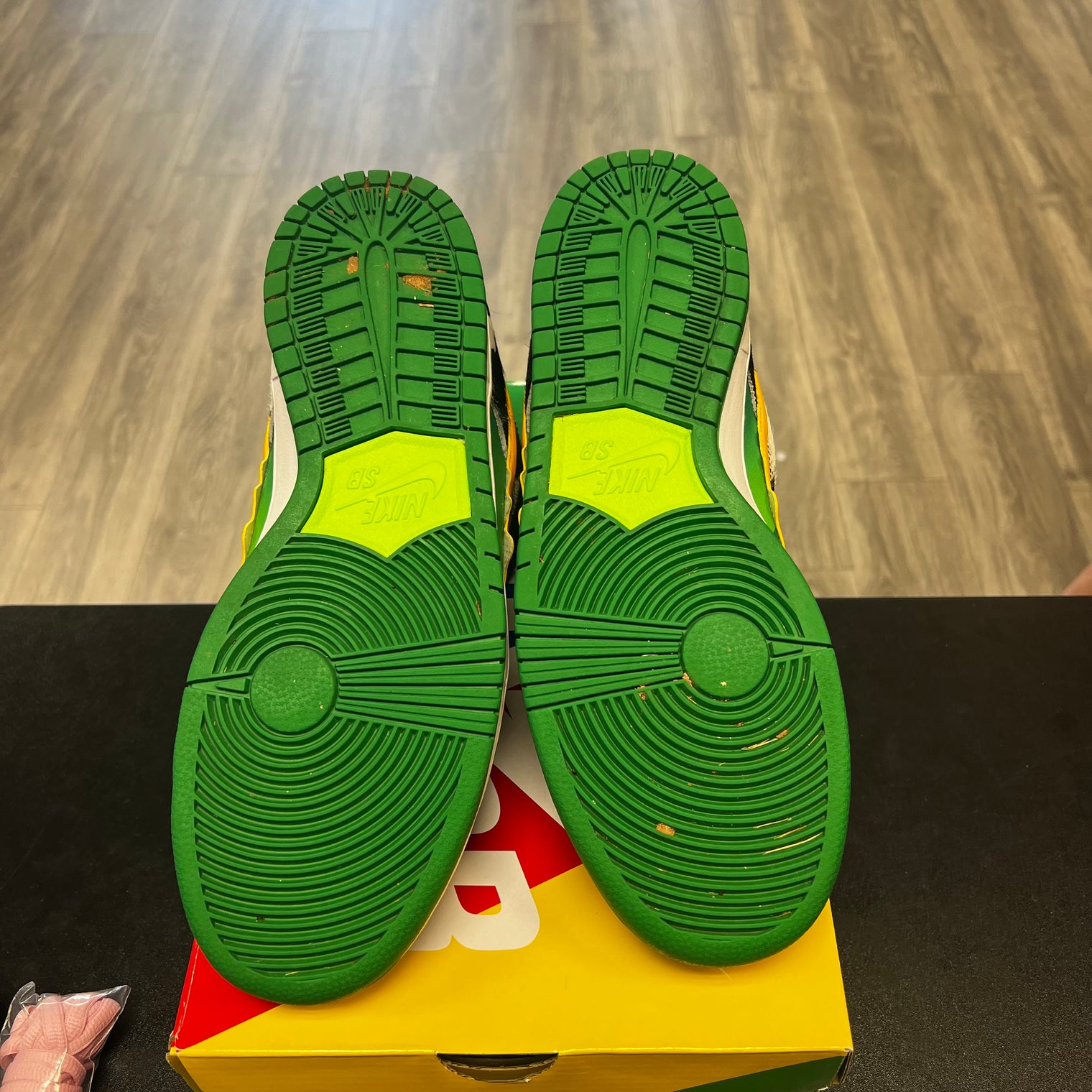 Ben & Jerry’s Chunky Dunky Nike SB Dunk Low (USED)