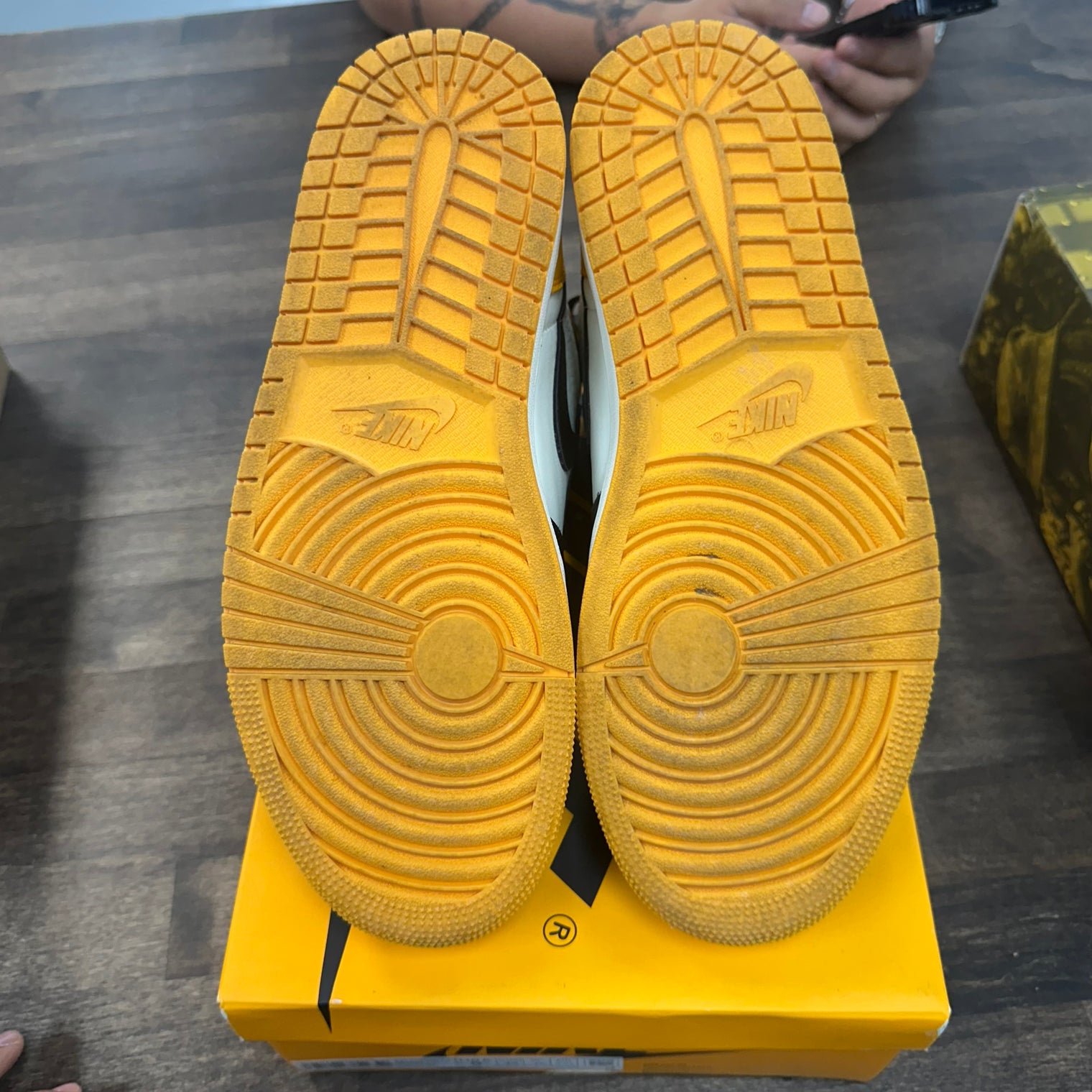 Yellow Toe Taxi Jordan 1 High (USED)