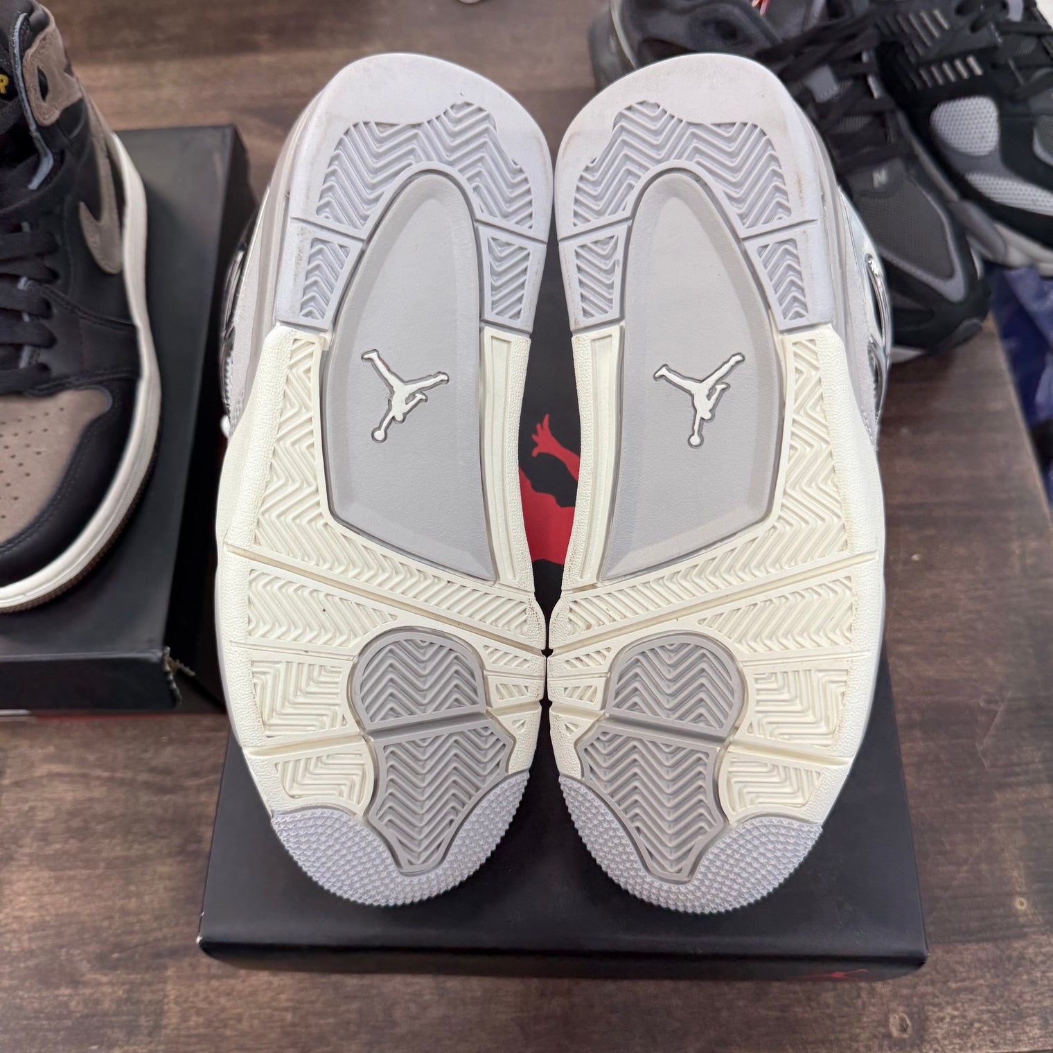 Frozen Moment Jordan 4 (W) (USED)
