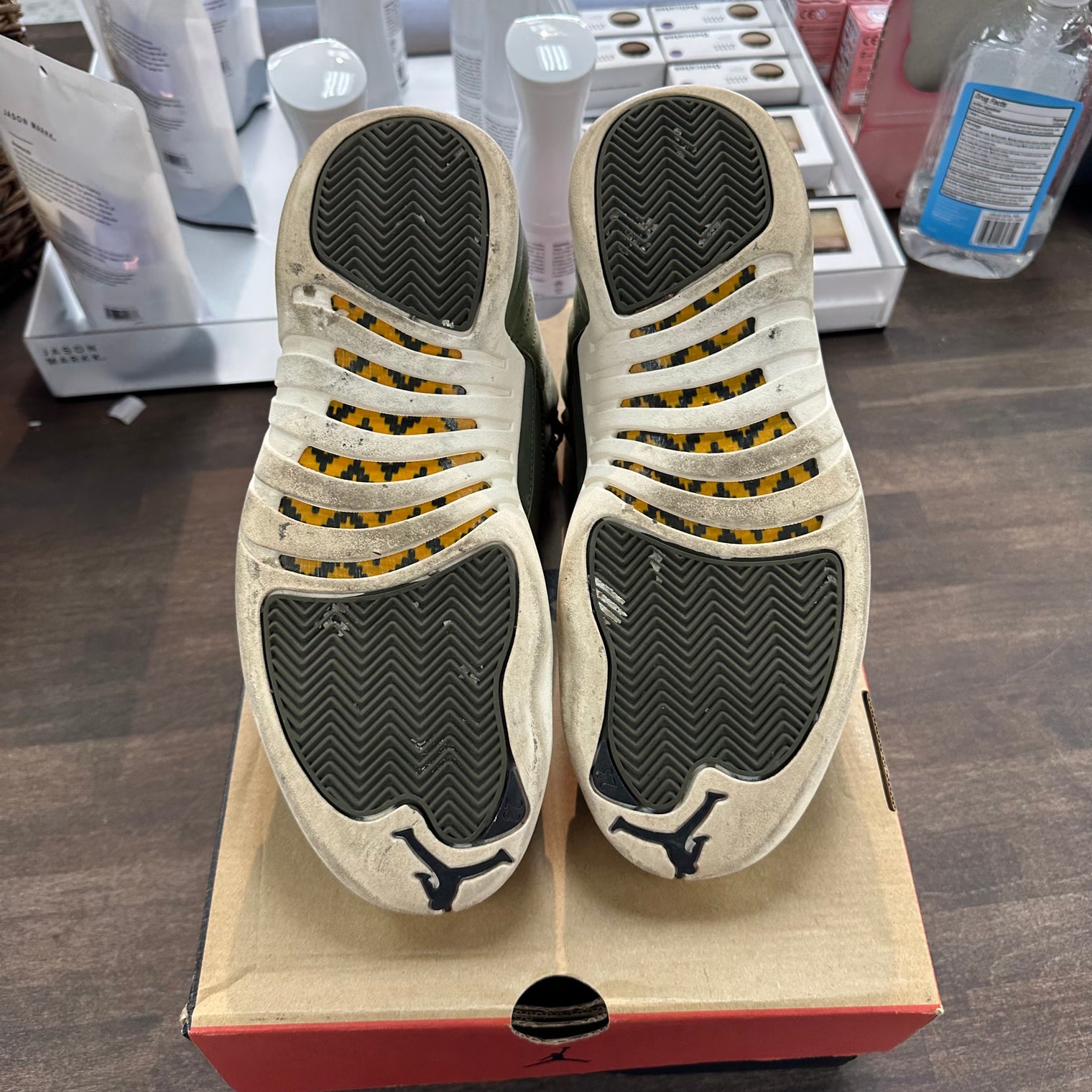 CP 3 Jordan 12 (USED)