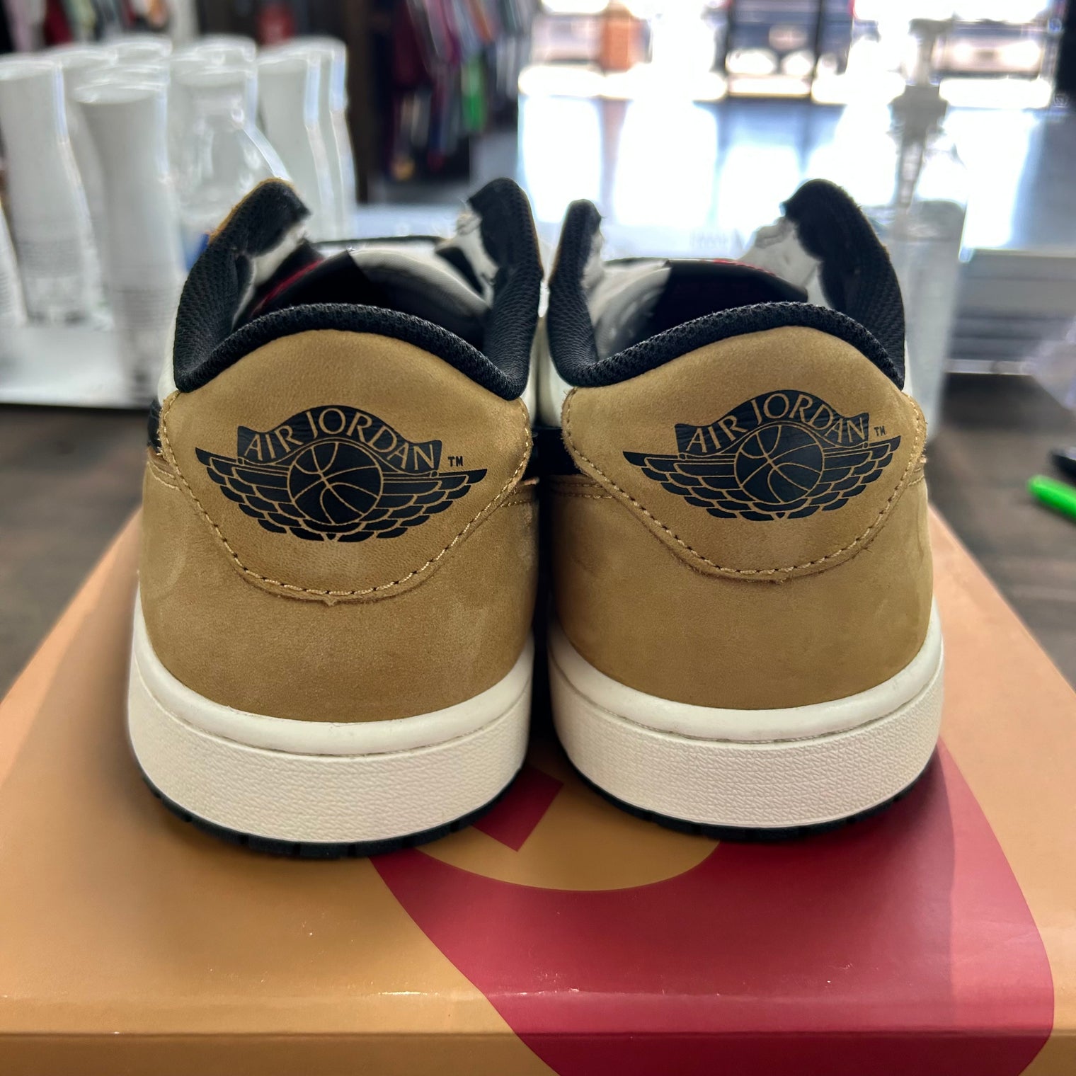 Rookie of the Year Jordan 1 Low OG (USED)