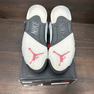 Jordan 5 Retro Fire Red Silver Tongue (2020) Size 8.5 (Pre-Owned) - Image 6