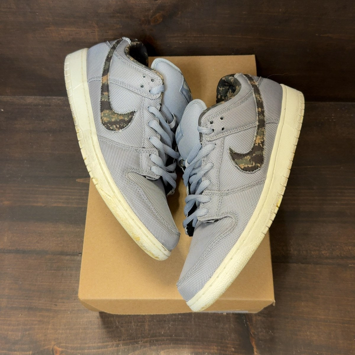 Nike SB Dunk Low Wolf Grey Digi Camo Size 11 (Pre-Owned) - Image 2