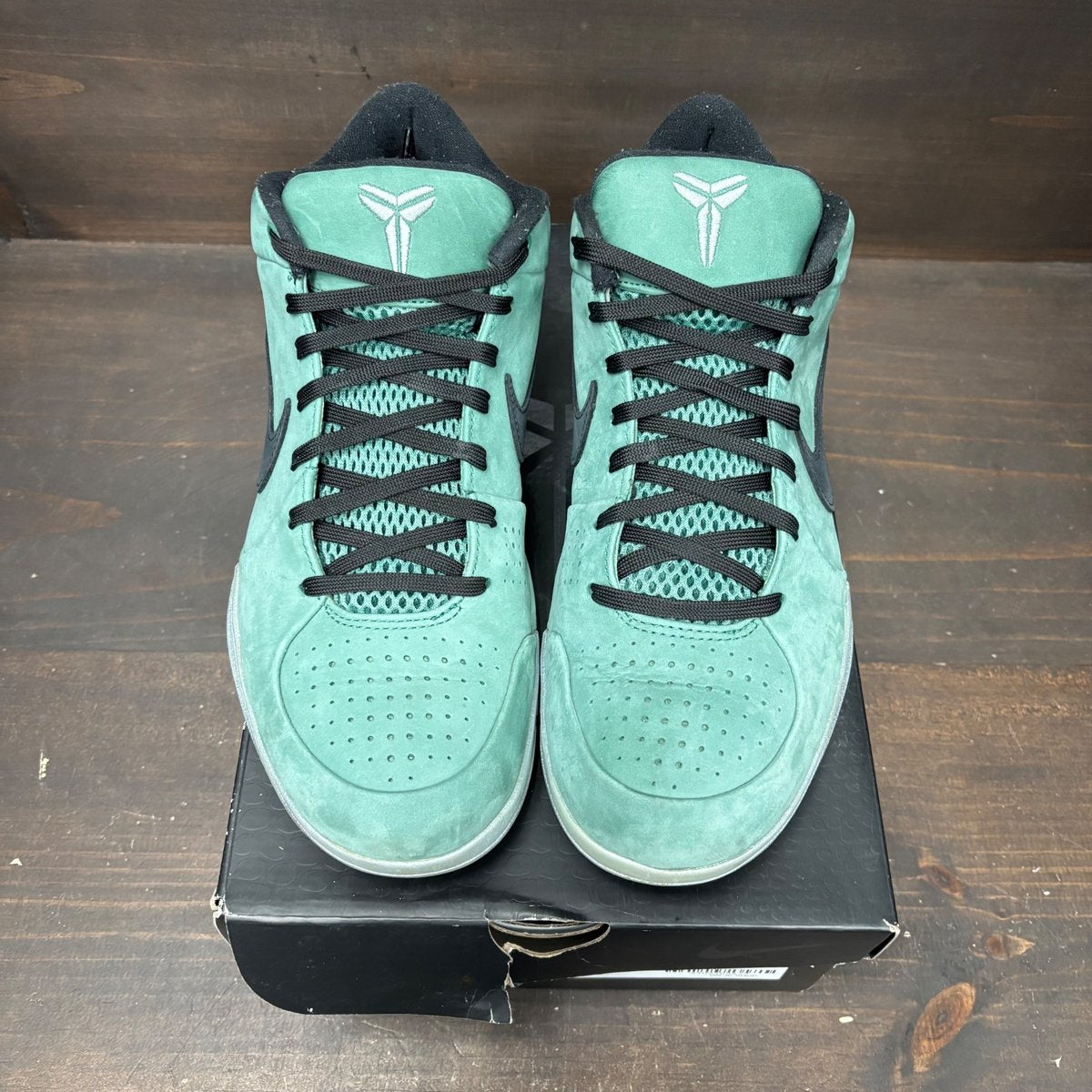 Nike Kobe 4 Protro Girl Dad Size 10.5 (Pre-Owned) - side