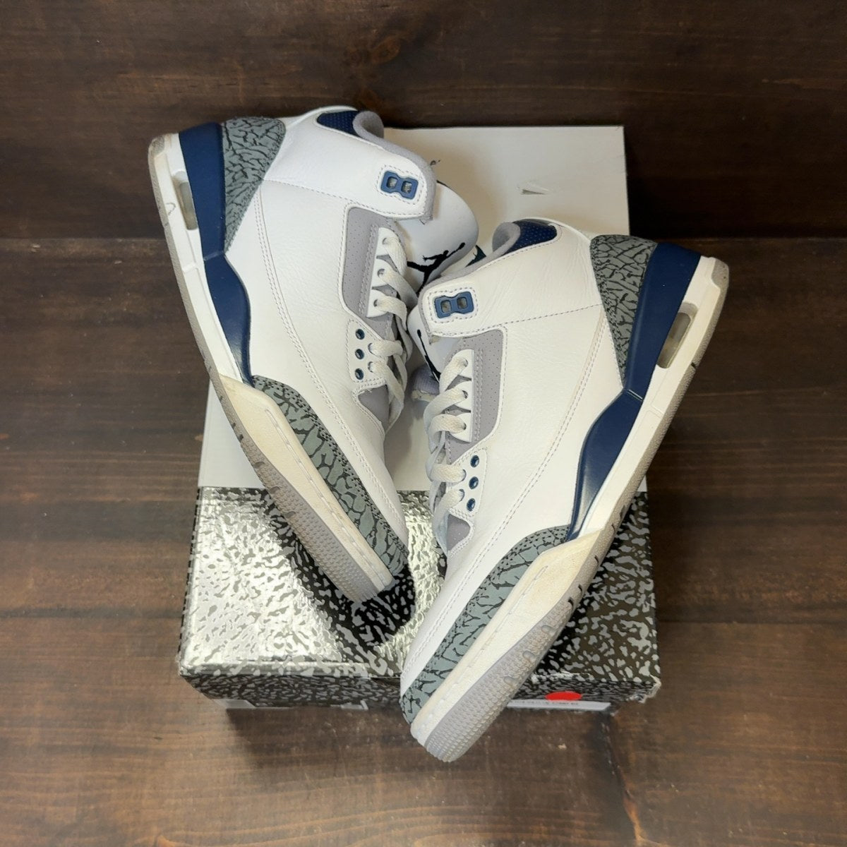Jordan 3 Retro Midnight Navy - Image 2