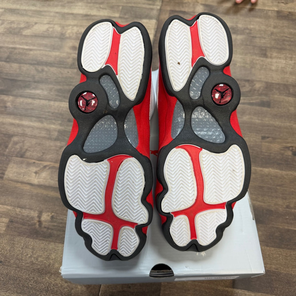 Jordan 13 Retro OG Chicago (2026) - Image 4