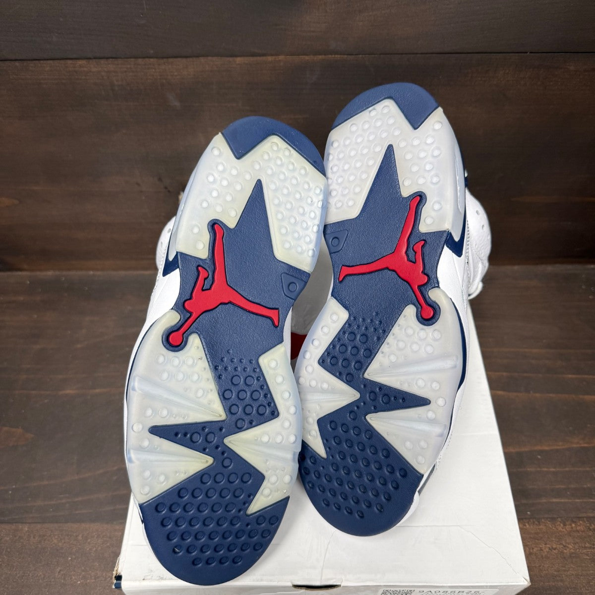 Jordan 6 Retro Olympic (2024) - Image 6
