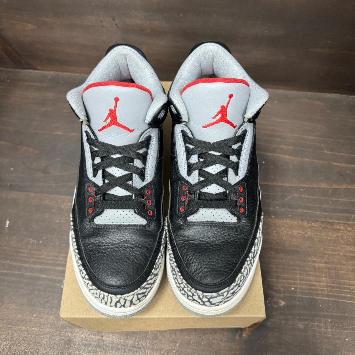 Jordan 3 Retro Black Cement (2018) Size 11.5 (Pre-Owned) - Image 3