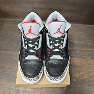 Jordan 3 Retro Black Cement (2018) Size 11.5 (Pre-Owned) - Image 3