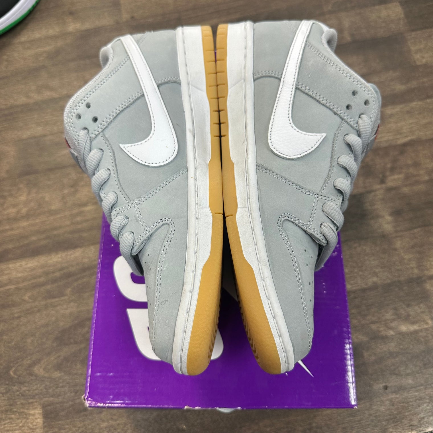 Grey Gum SB Dunk Low (USED)