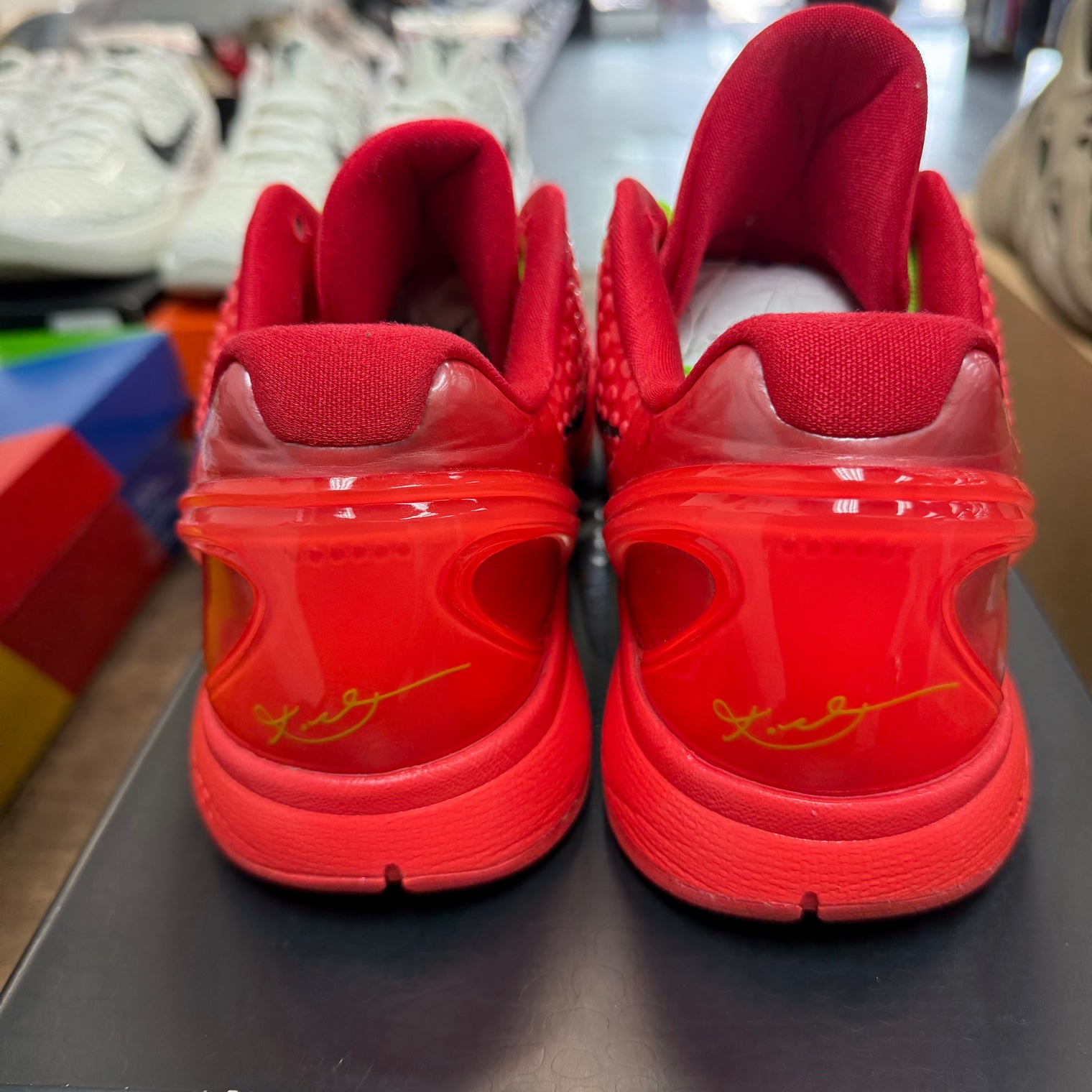 Reverse Grinch Kobe 6 Protro (USED)