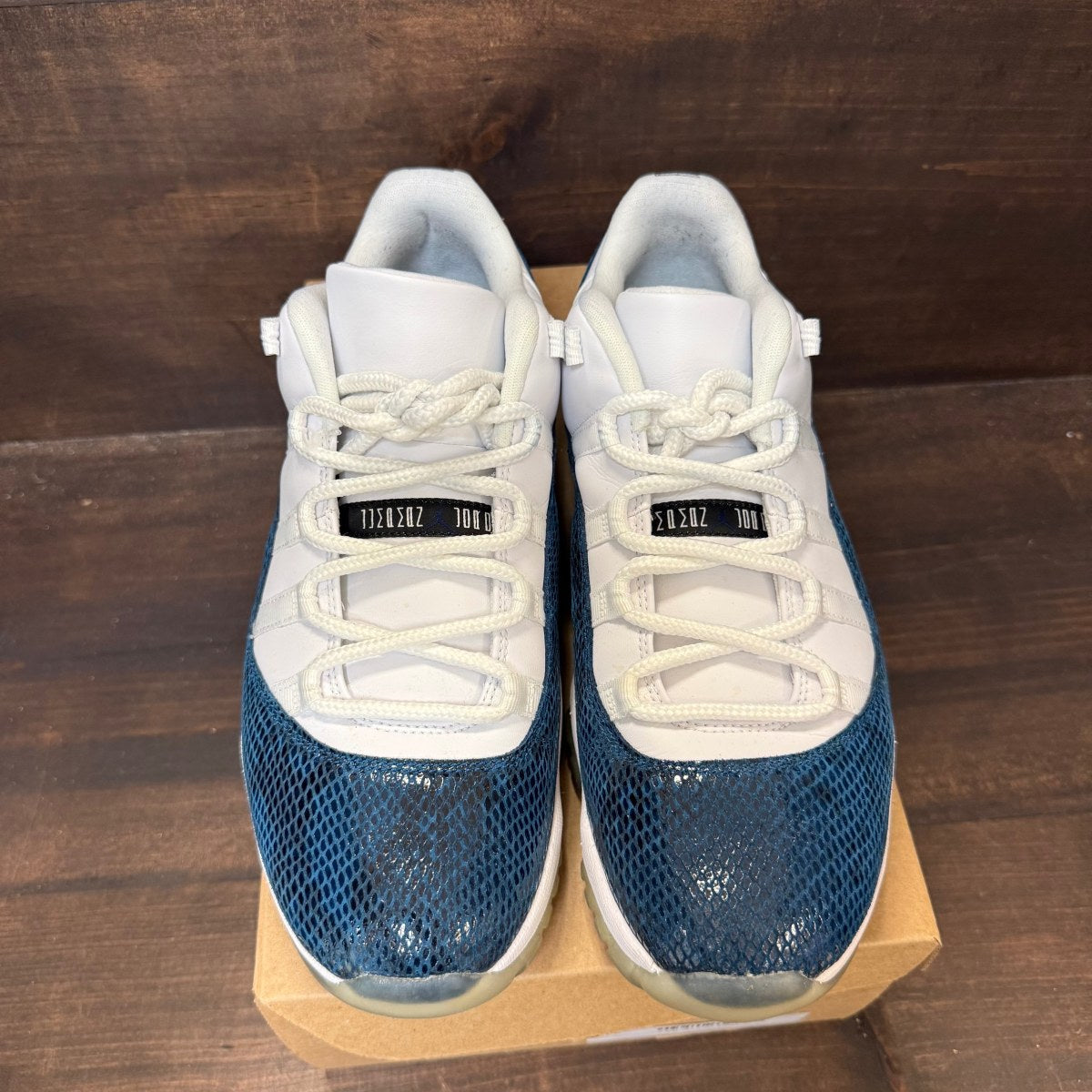 Jordan 11 Retro Low Snake Navy (2019) Size 11 (Pre-Owned) - Image 2