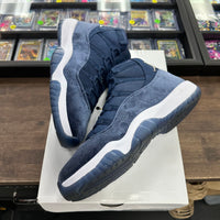 Midnight Navy Jordan 11 (W) (USED)