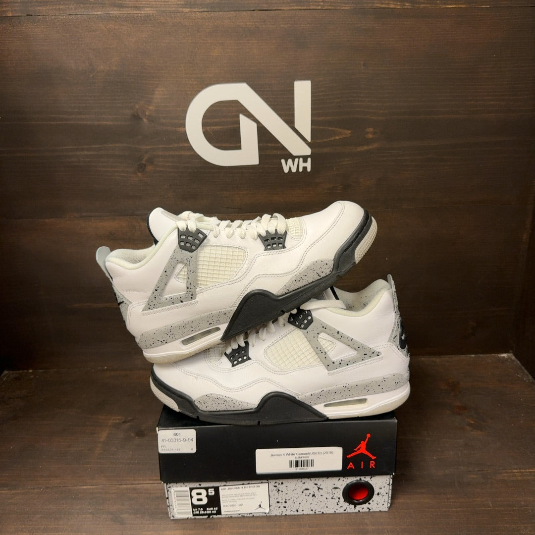 Jordan 4 Retro White Cement (2016) Size 8.5 (Pre-Owned)