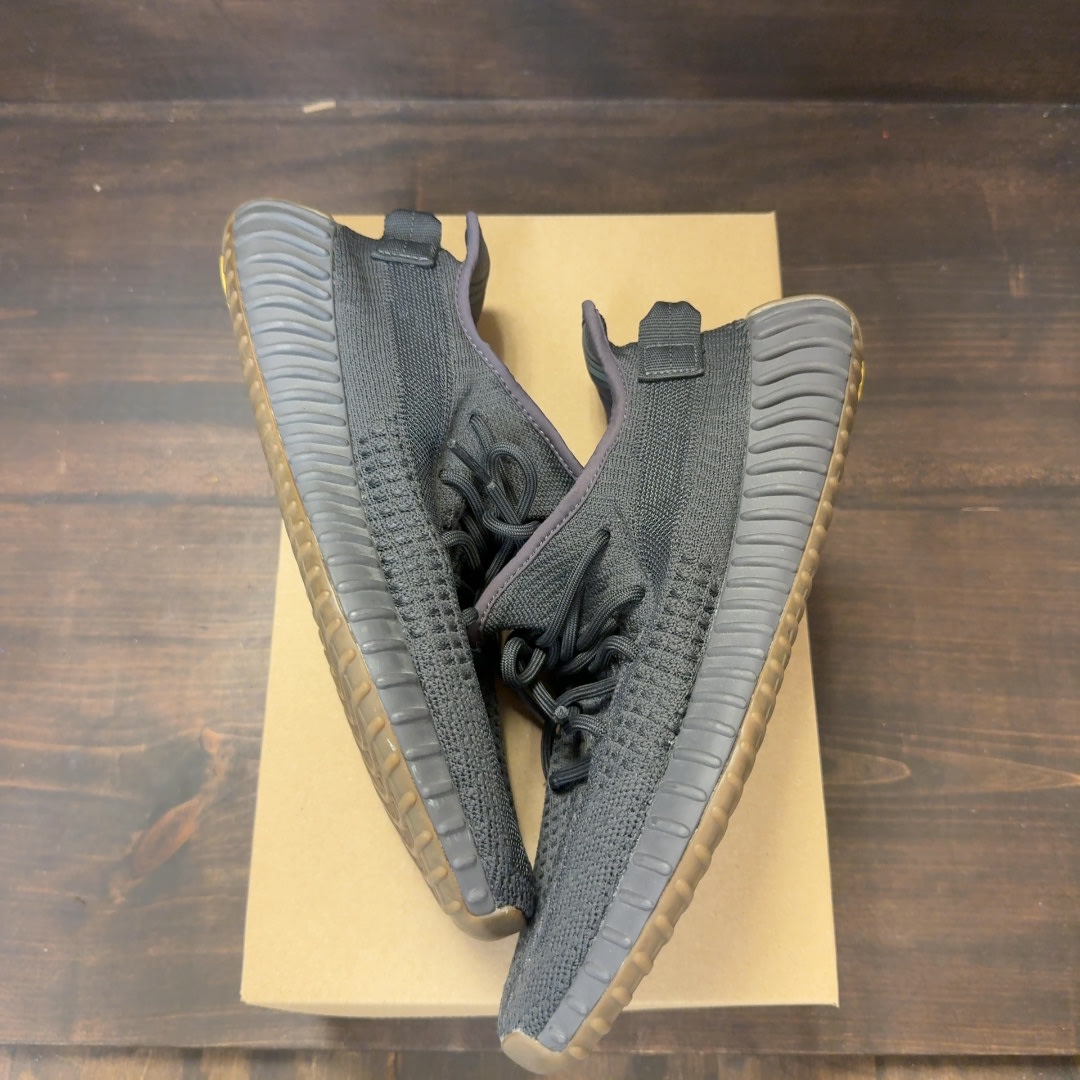 adidas Yeezy Boost 350 V2 Cinder Size 9 (Pre-Owned) - Image 2