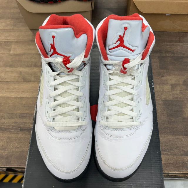 Fire Red Jordan 5 (2020) (USED)