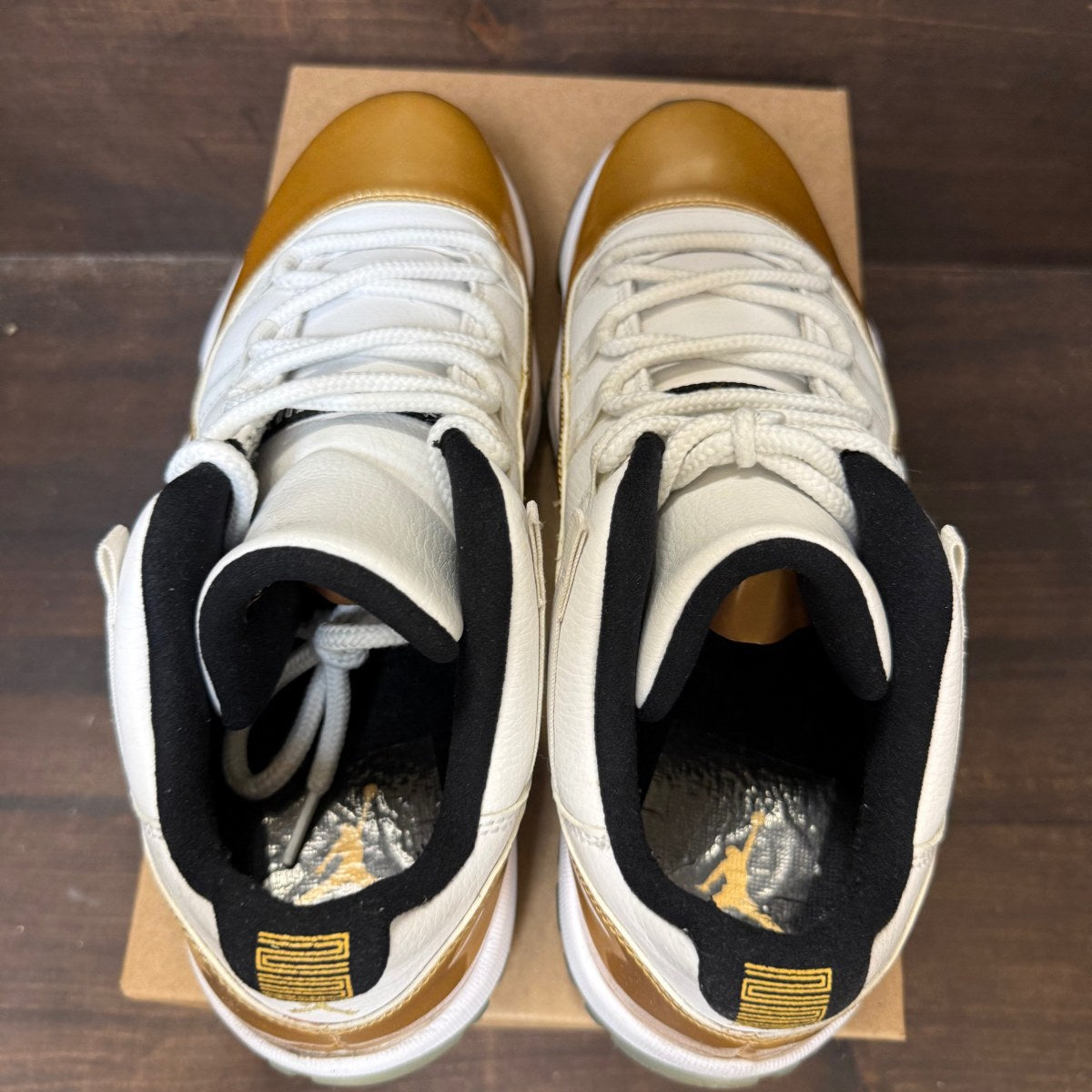 Jordan 11 Retro Low Closing Ceremony Size 11 (Pre-Owned) - Image 3
